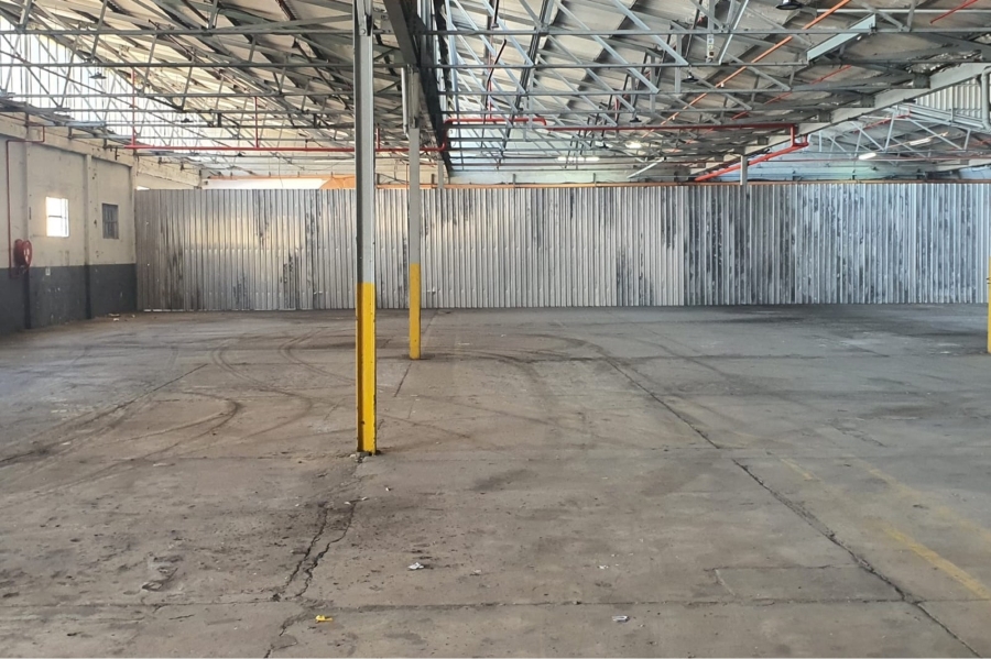 To Let commercial Property for Rent in Sidwell Eastern Cape